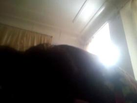 Порно видео узбечка тщательно сосёт хуй мужа глотает всё